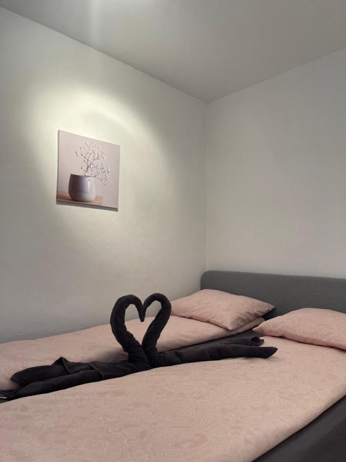 Three Bedroom Apartment With Pool In Torrevieja Buitenkant foto