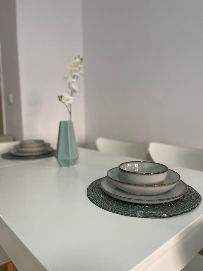 Three Bedroom Apartment With Pool In Torrevieja Buitenkant foto
